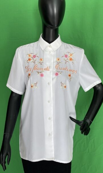 Brusa camisera de tergal amb brodat floral